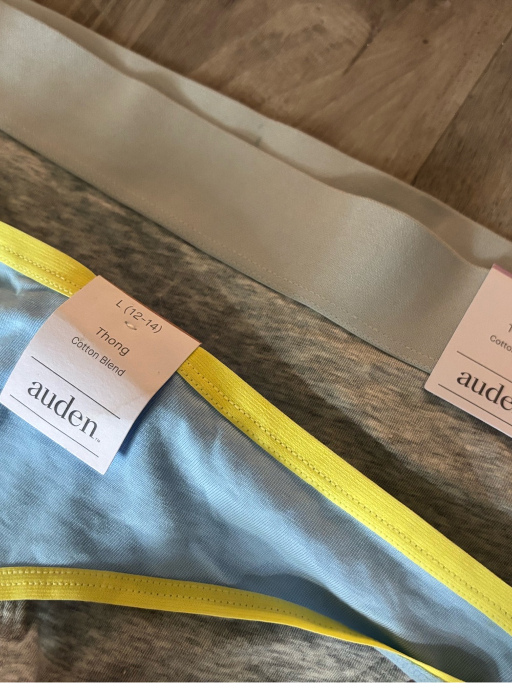 Two Thongs L/XL